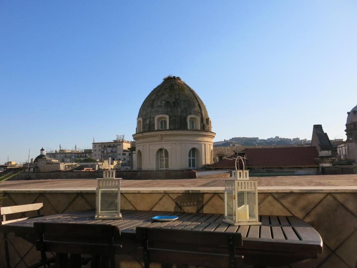 Naples In The History 4M Bed and Breakfast Exteriör bild